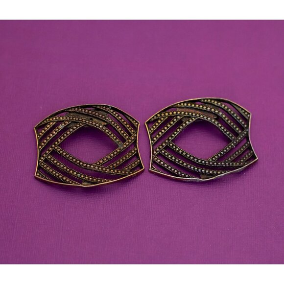 Vintage Minimalist Gold Tone Clips - Q21 - Picture 1 of 2
